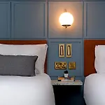 Hotel Leonardo