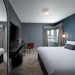 Hotel Leonardo 4*
