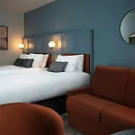 Hotel Leonardo 4*