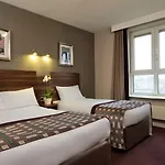 Leonardo 4* Galway