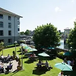 Hotel Leonardo Galway