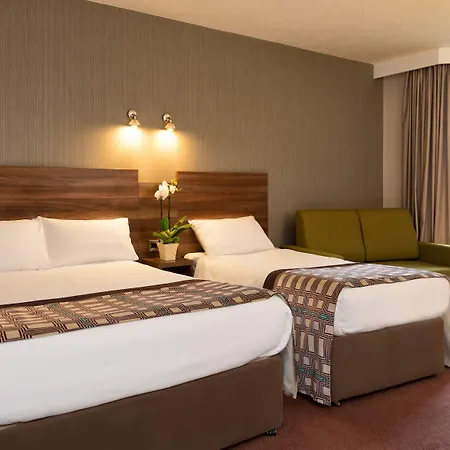 Leonardo 4* Galway