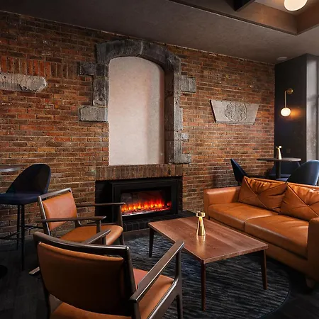 Leonardo Hotel