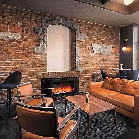Leonardo Hotel