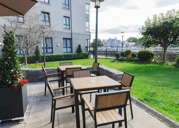 Leonardo מלון 4*